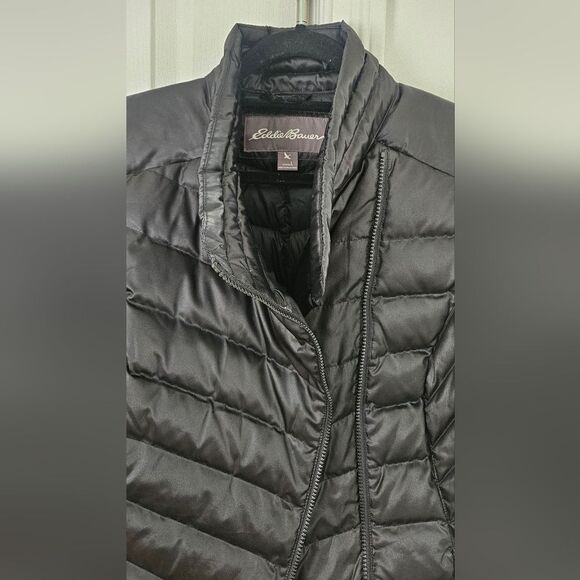 Eddie Bauer Down Women's Black Puffer Coat - Picture 2 of 7